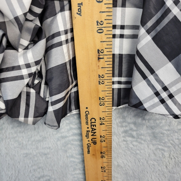 Boston Proper Womens Blouse Size 10 Peplum Hidden Button Up Black White Ruffle - Picture 4 of 13